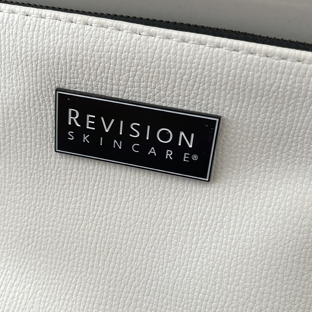 Revision Skincare Travel Bag - Picture 2 of 4